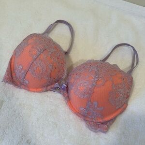 Victoria’s Secret bra